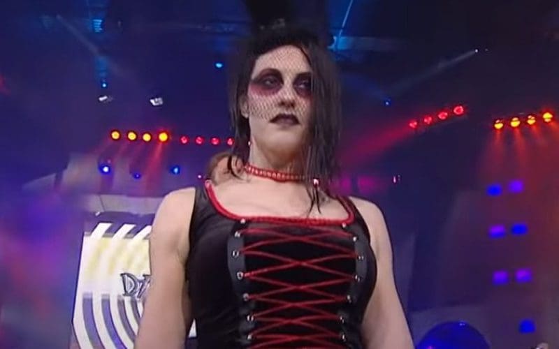 www.ringsidenews.com