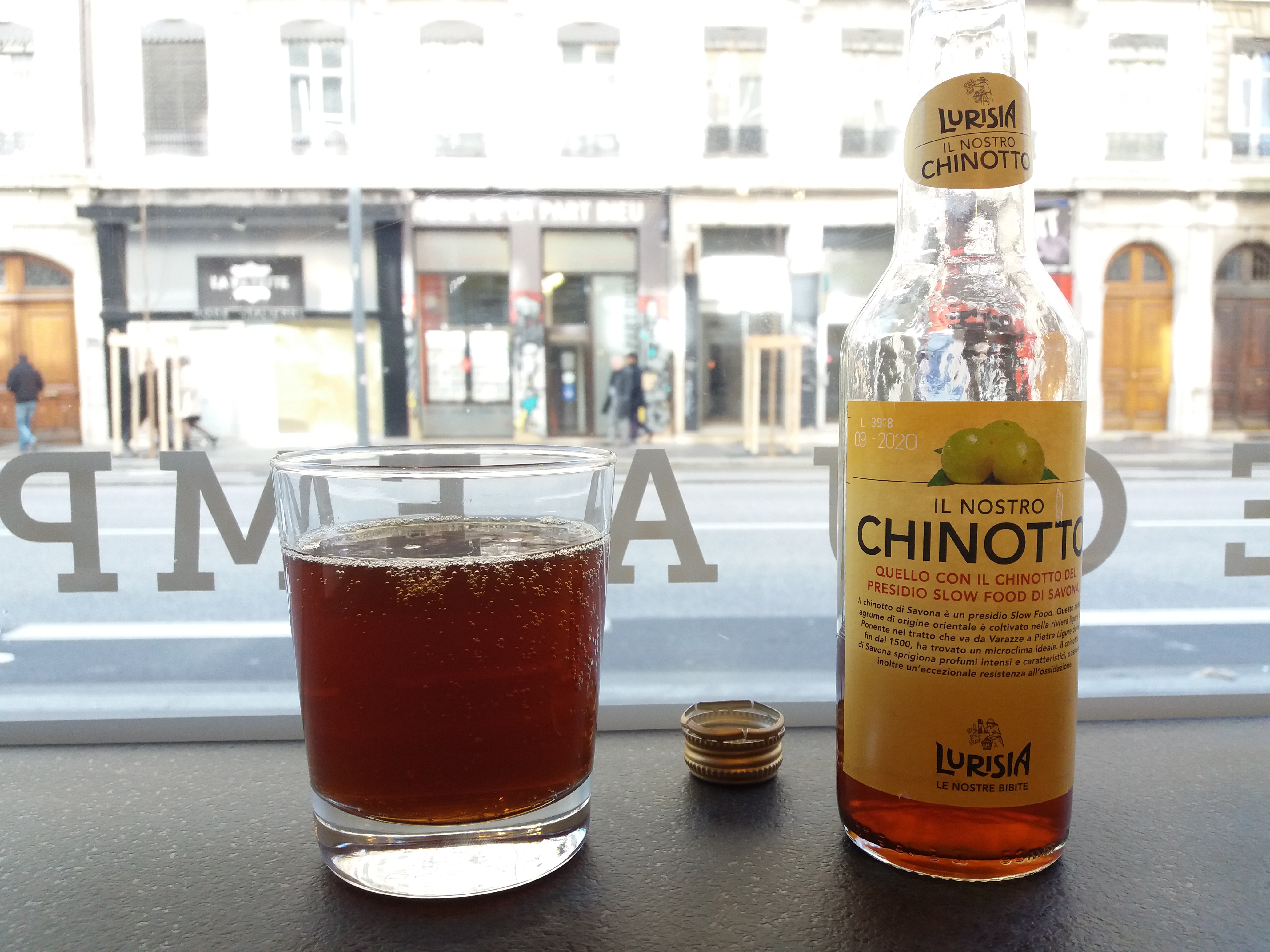 Lyon_6e_-_PanzerotTiamo%2C_boisson_Il_nostro_chinotto.jpg