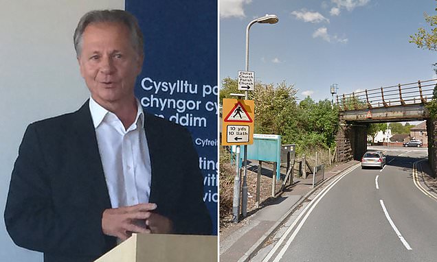 www.dailymail.co.uk